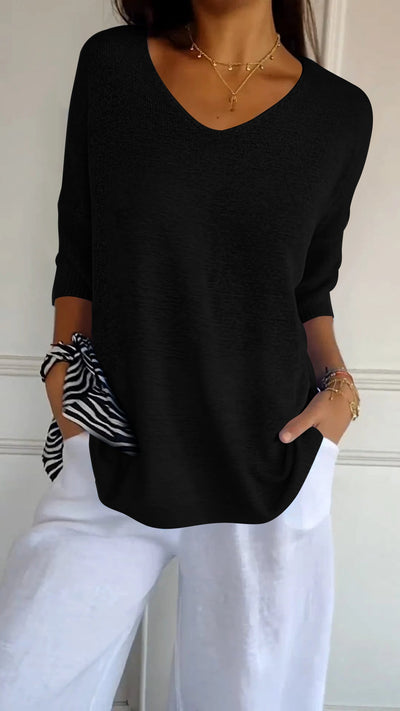 Chiara™ - Top V-Neck Senza Tempo