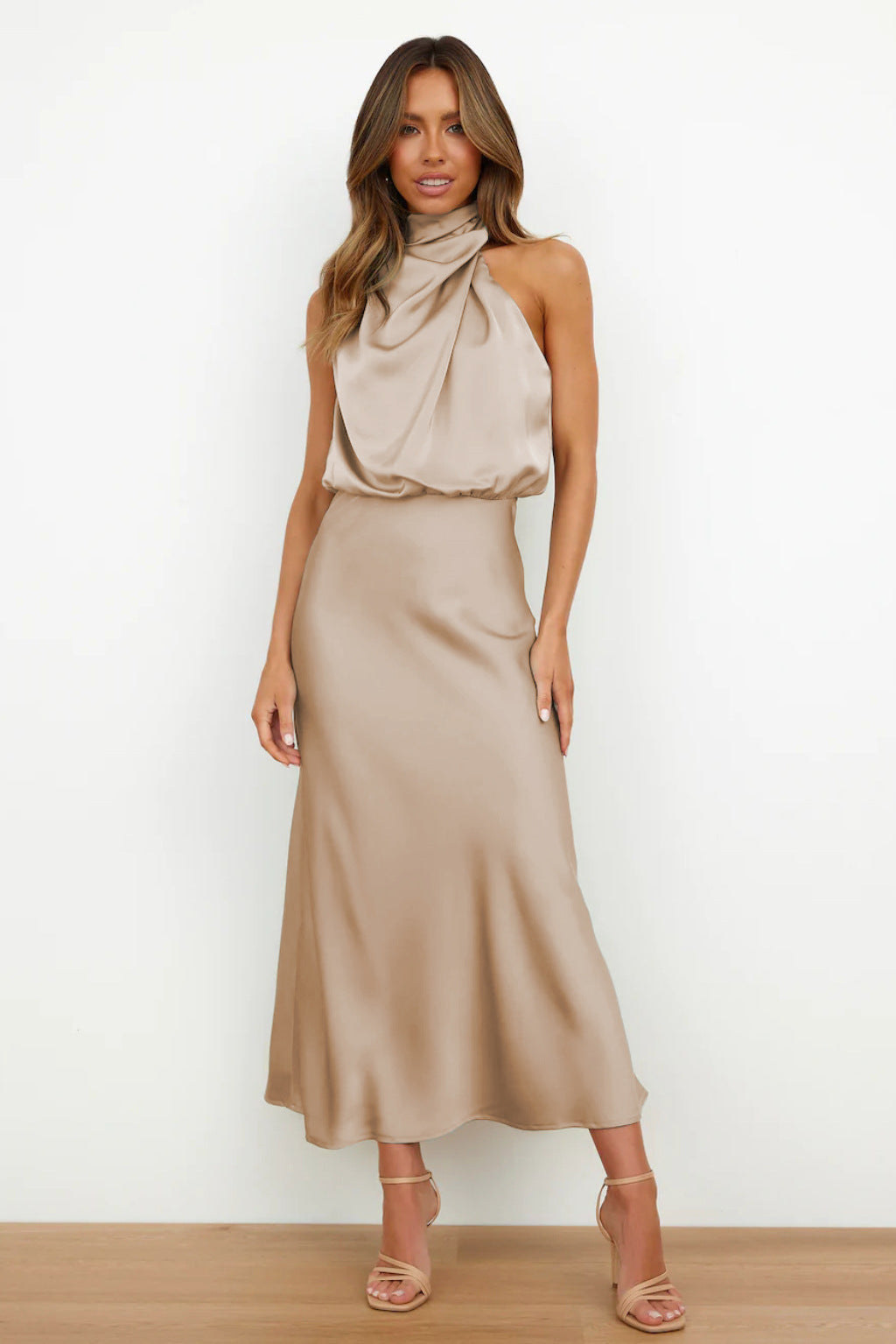 Verona™ - Elegante Abito con Schiena Aperta