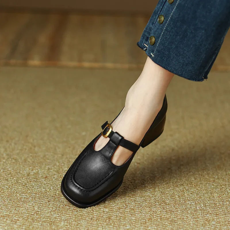 Ysolenne™ – sandali T-strap