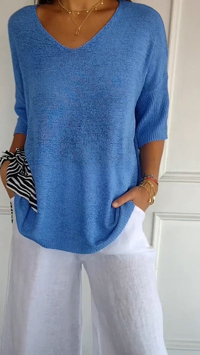 Chiara™ - Top V-Neck Senza Tempo