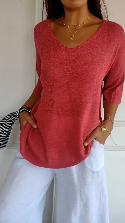 Chiara™ - Top V-Neck Senza Tempo